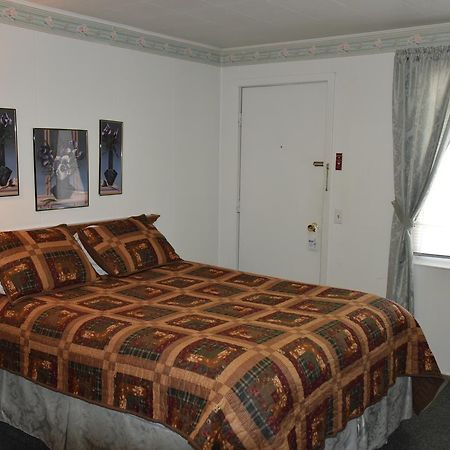 Royals Inn Motel Malta Εξωτερικό φωτογραφία