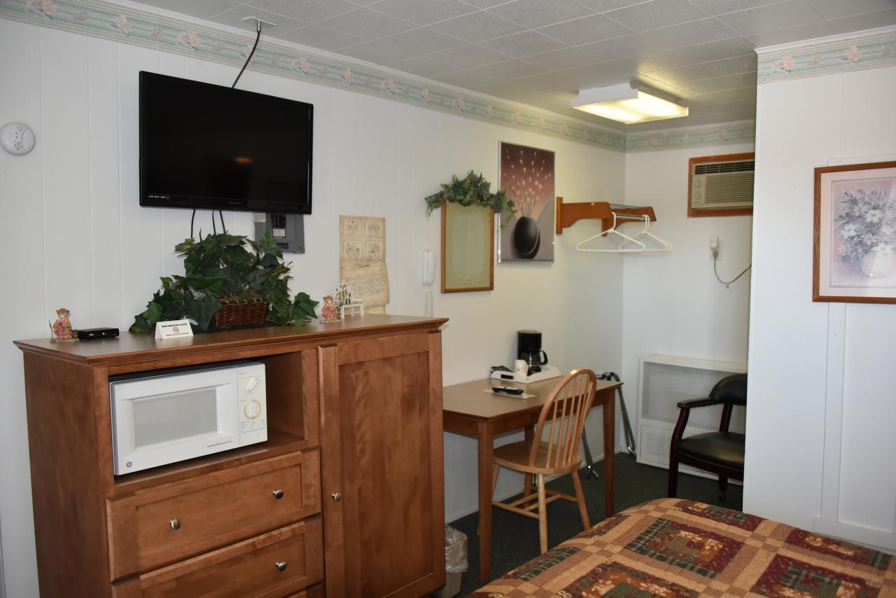 Royals Inn Motel Malta Εξωτερικό φωτογραφία