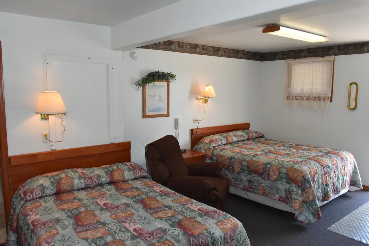 Royals Inn Motel Malta Εξωτερικό φωτογραφία