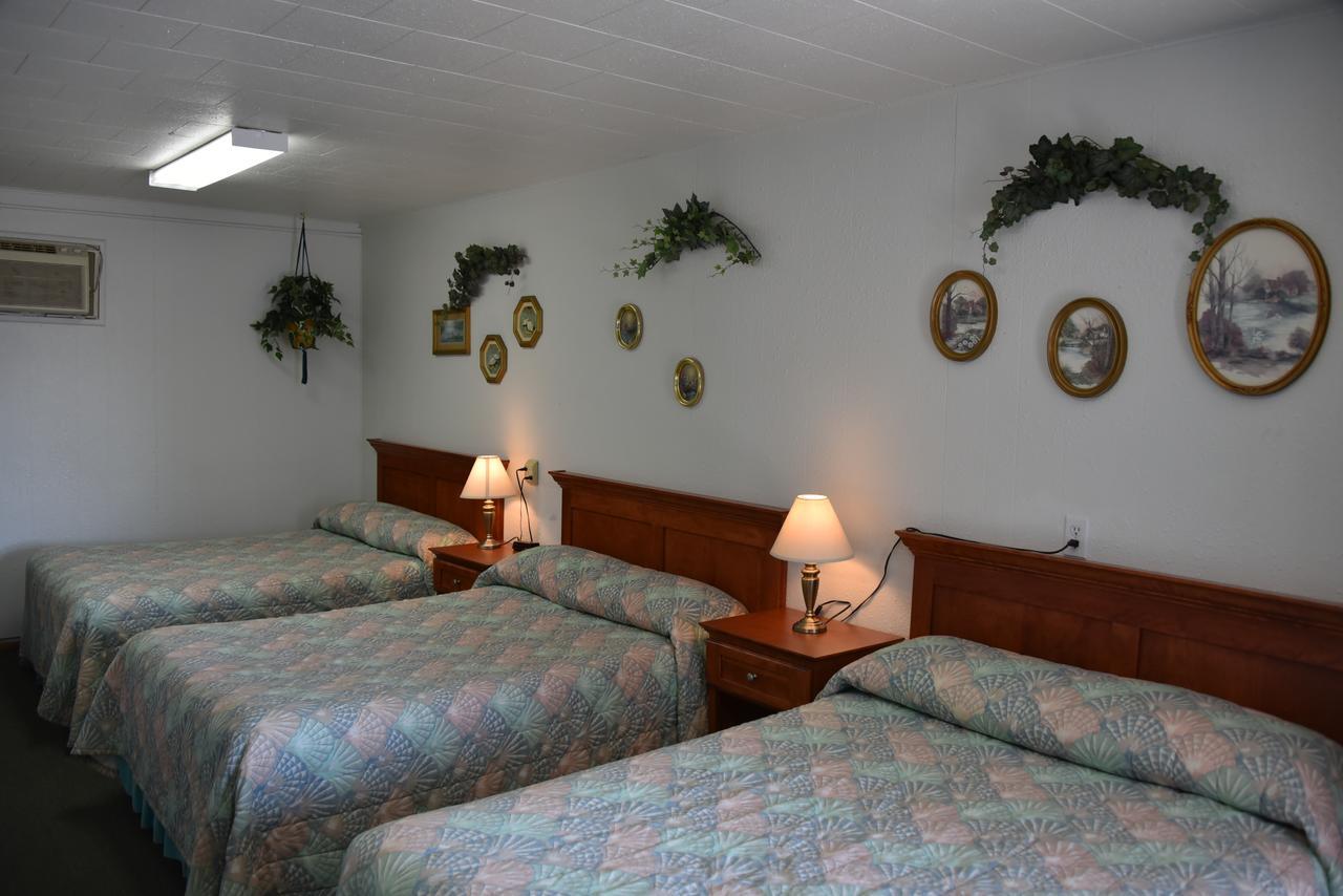 Royals Inn Motel Malta Εξωτερικό φωτογραφία